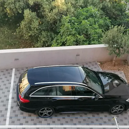Juliana Apartment Makarska